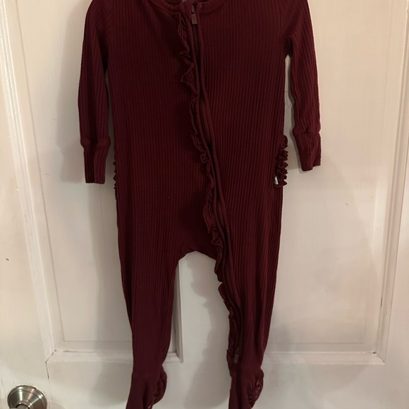 Posh Peanut Ribbed and Ruffled zippered one piece - Picture 1 of 2